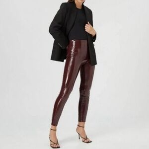 SPANX 20301R women’s faux patent leather leggings in ruby size M NEW